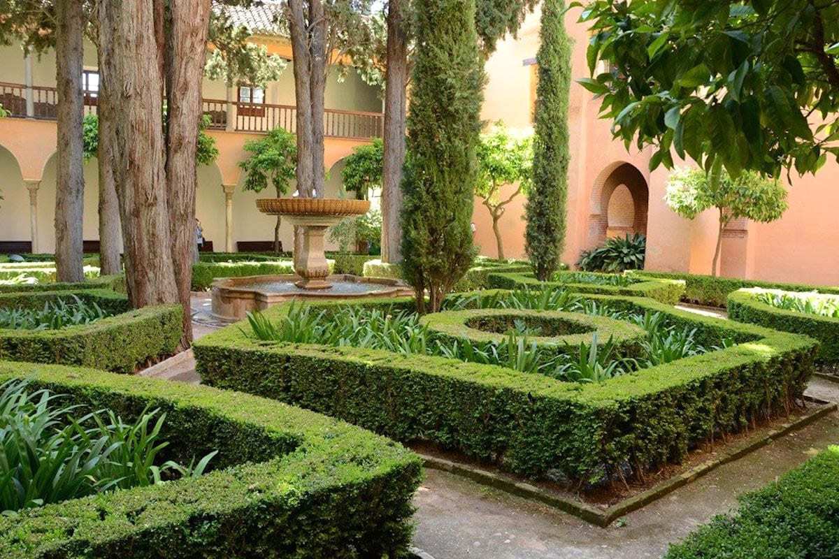 daraza garden alhambra