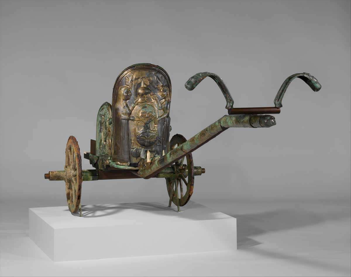etruscan war chariot
