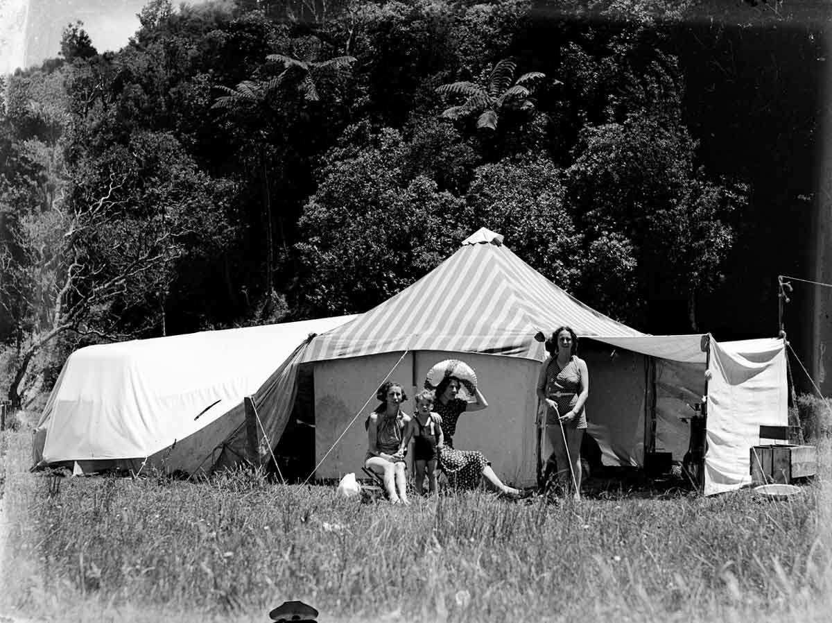 family camping trip auckland