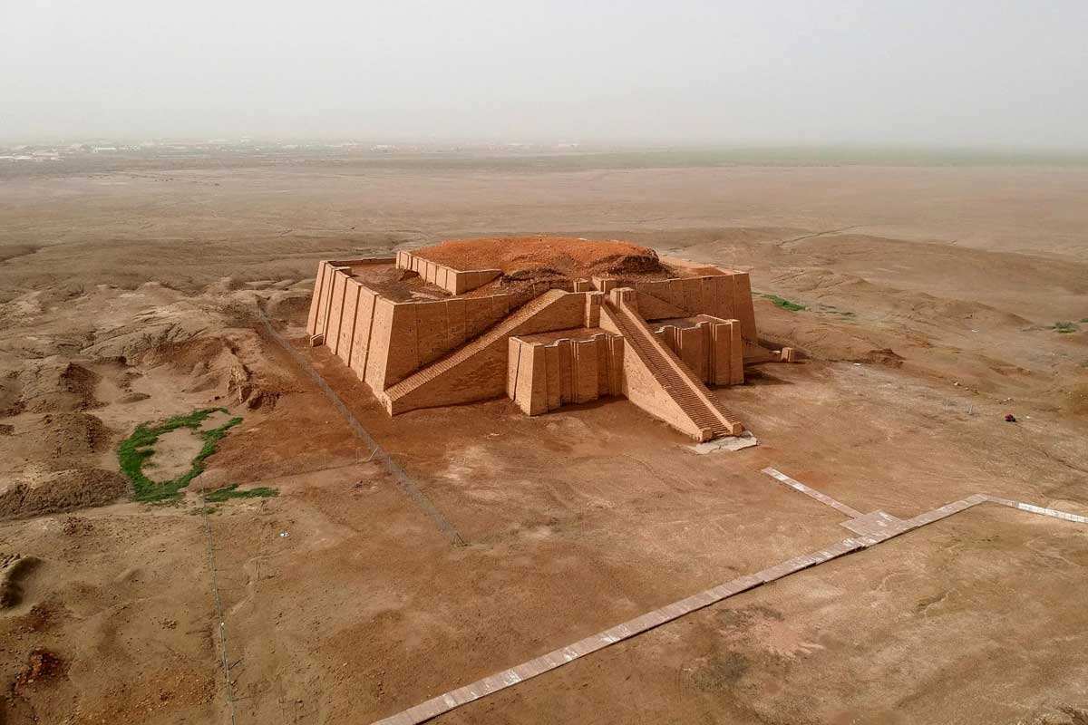 first cities ziggurat of ur