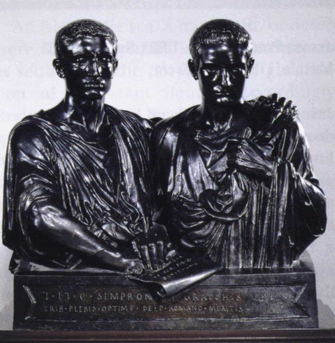gracchi brothers statue