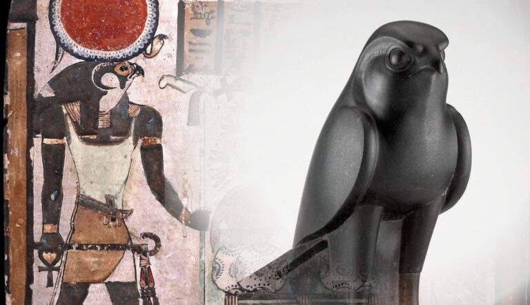 horus falcon god statue