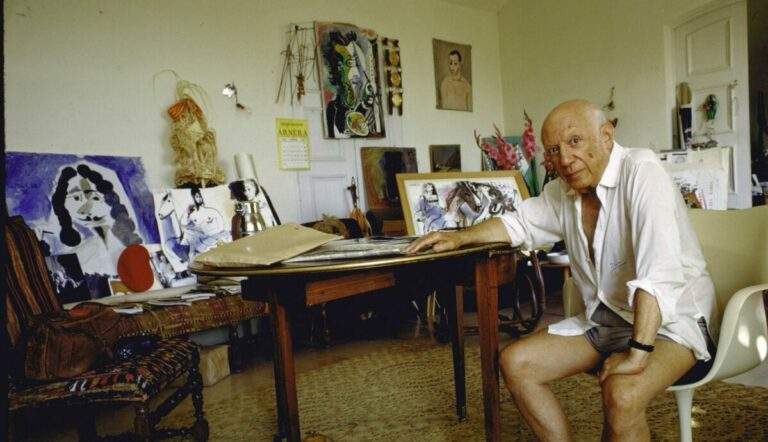 Pablo Picasso, photographed at home