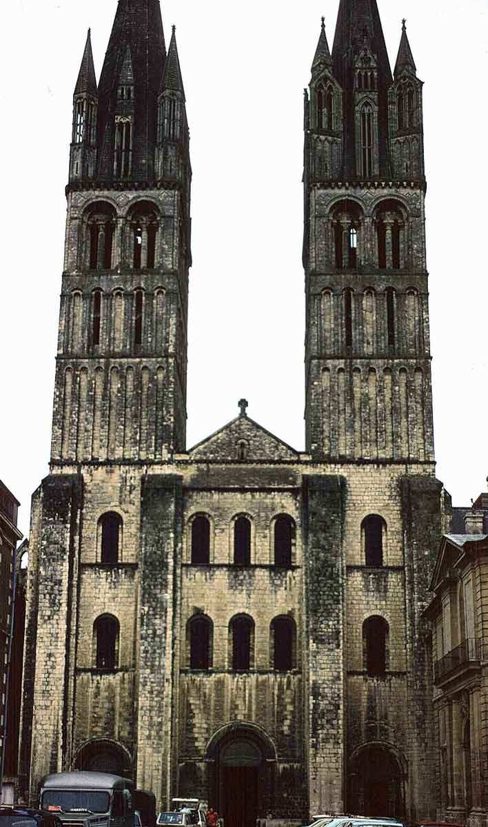 saint etienne normandy gothic architecture