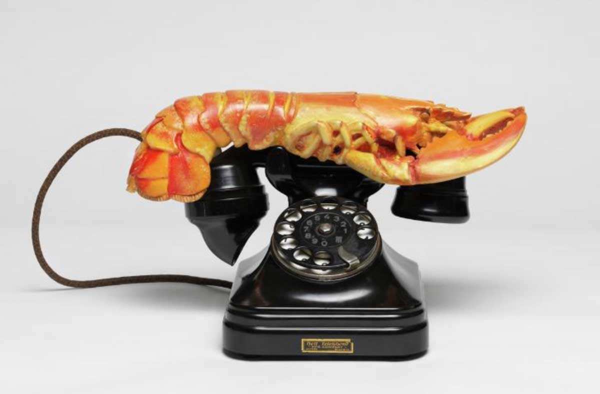 salvador dalí lobster telephone surrealist sculptures