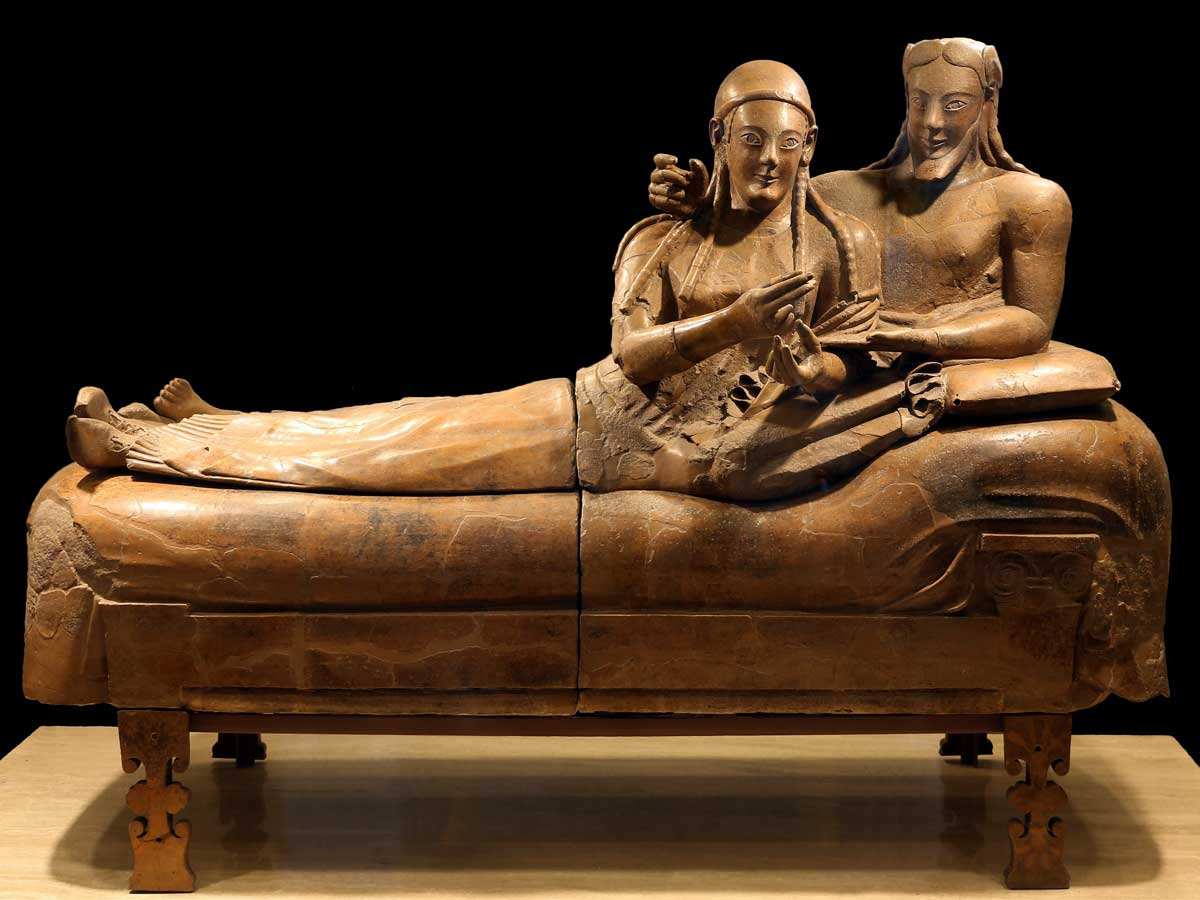 sarcophagus etruscan spouses