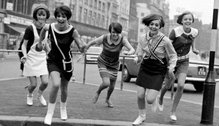 social movements fashion history mary quant girls manchester 1966