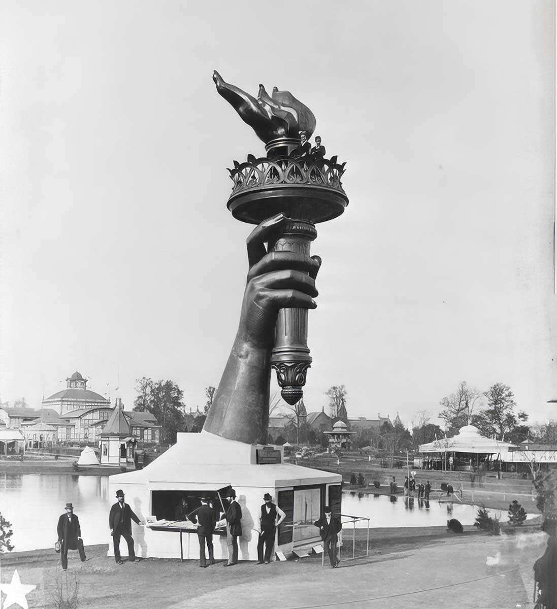 gustave eiffel statue of liberty