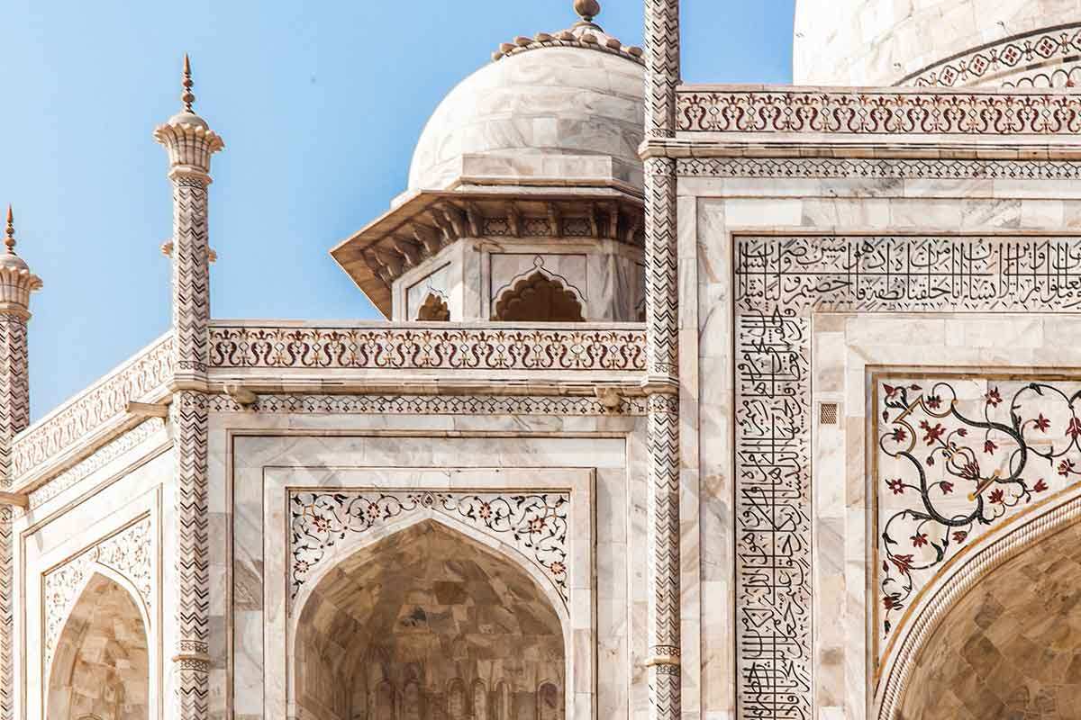 Ornate Mughal decorations the Taj Mahal