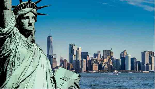 what is the meaning behind the statue of liberty